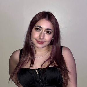 Meet your Posher, Violetta